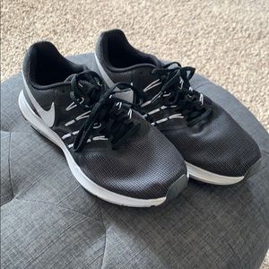 Nike Run Swift Black Running Shoes